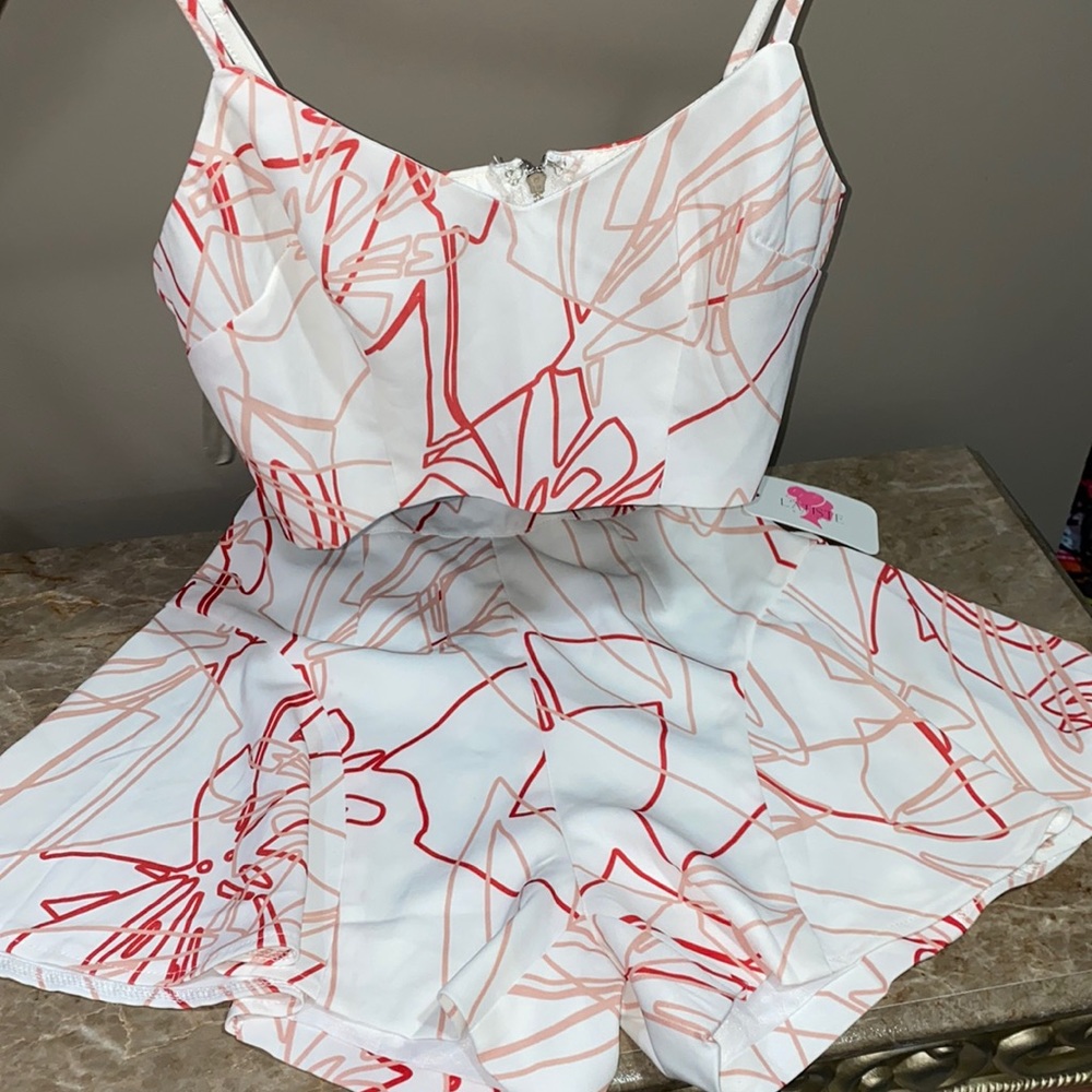 Brand new 2 piece brunch set